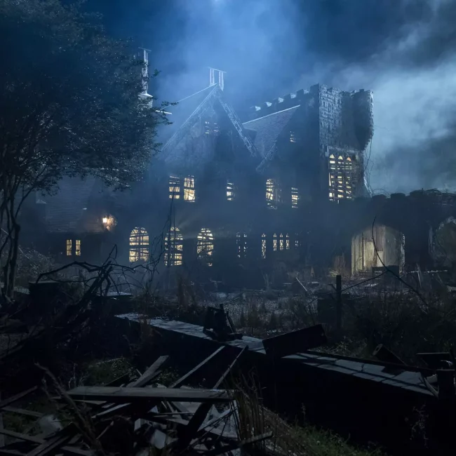 the Haunting of Hill House Mike Flanagan Shirley Jackson Maison Hantée